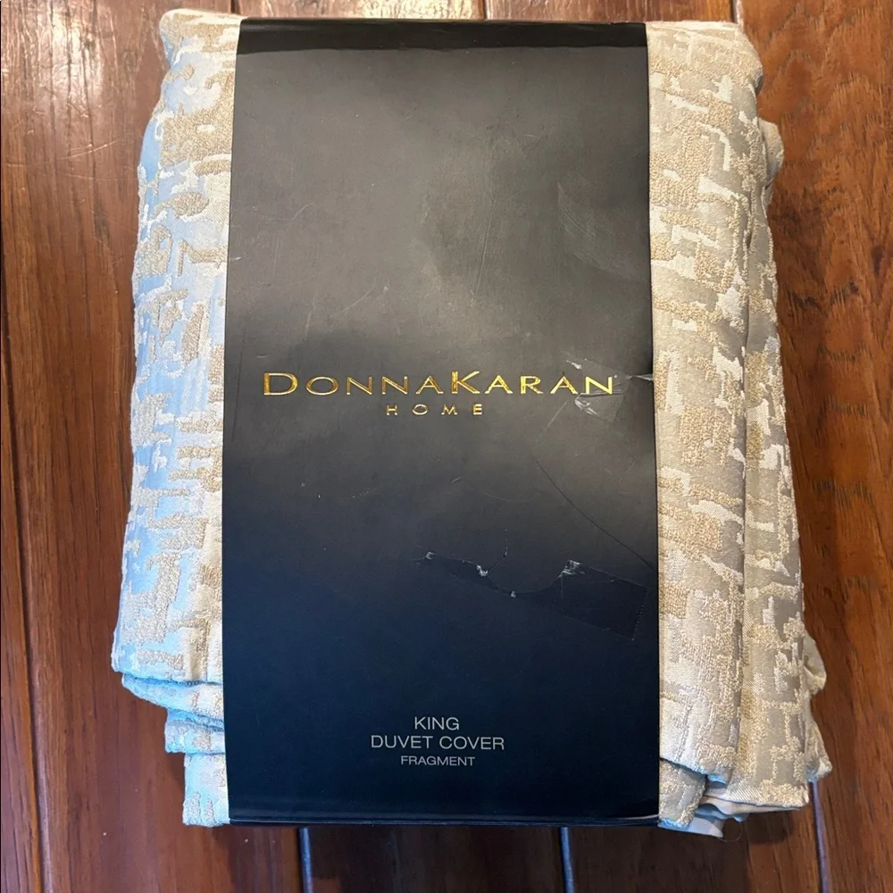 Donna Karan Home Fragment King Duvet Cover